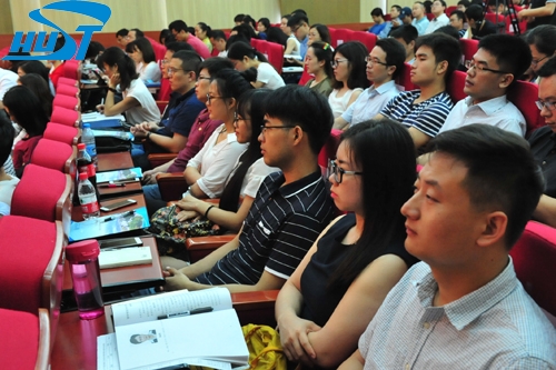 http://news.hust.edu.cn/_upload/article/images/bd/fa/fe97006a406699723029764265eb/49ea4ca8-ef86-4263-9ca4-7f48b89ace3e.jpg